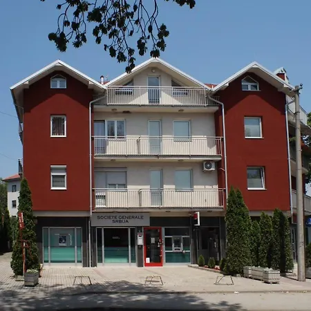 Studio Apartman Ema - Centar, Kruzni Tok *
